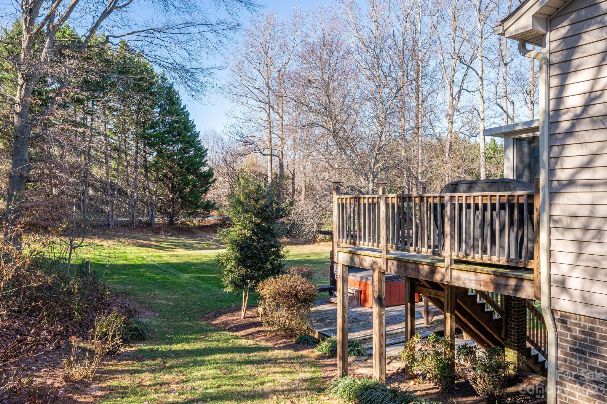 Plaza Ridge - Residential