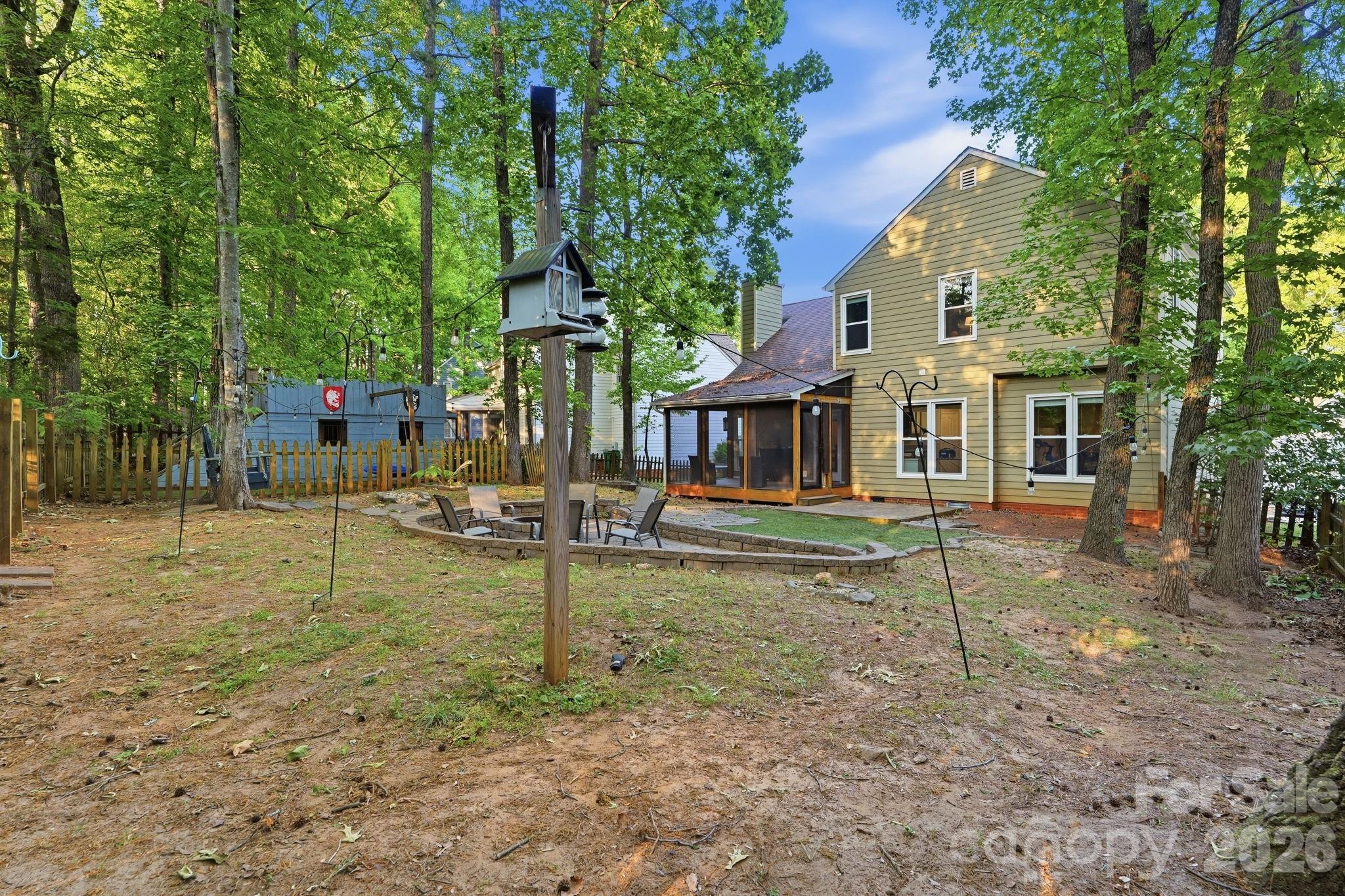 Davis Lake - Residential
