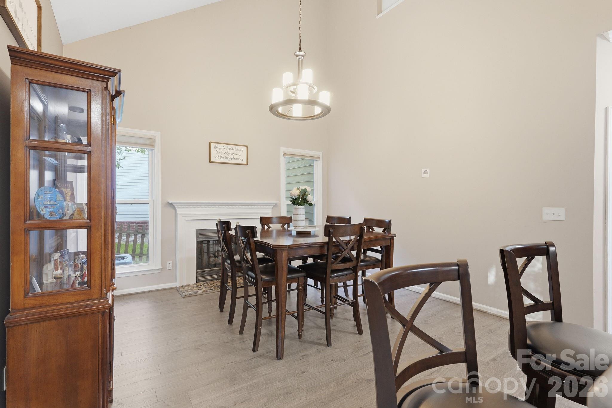 Davis Lake - Residential