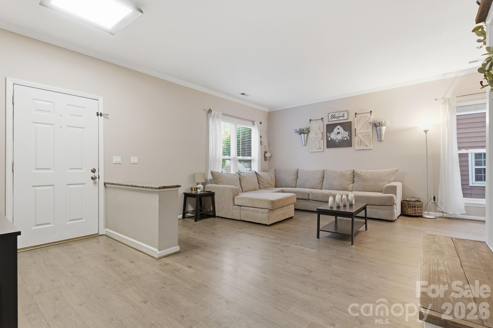 Davis Lake - Residential