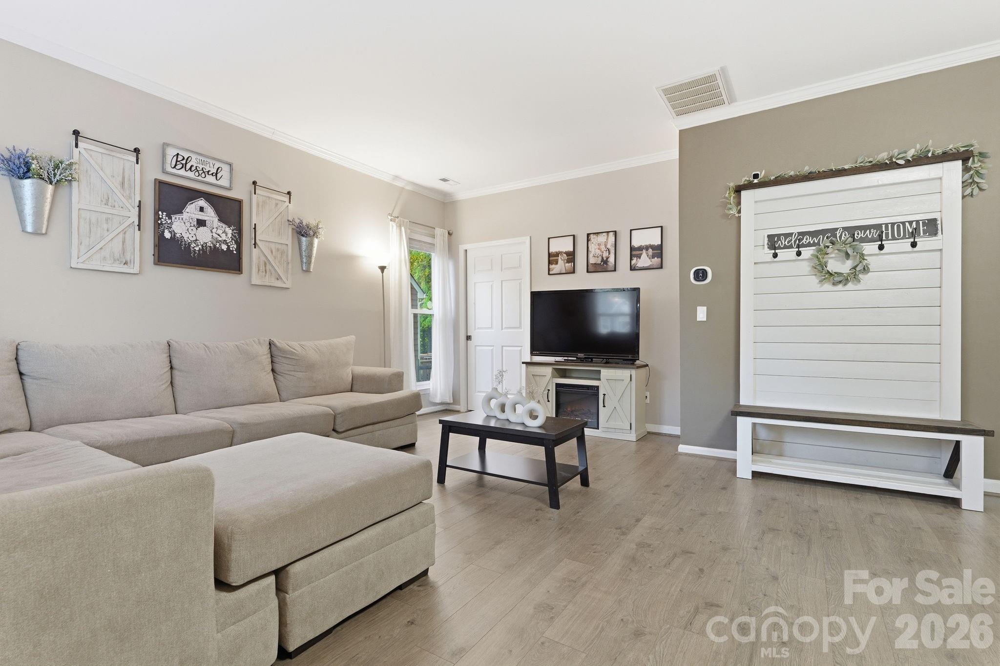 Davis Lake - Residential