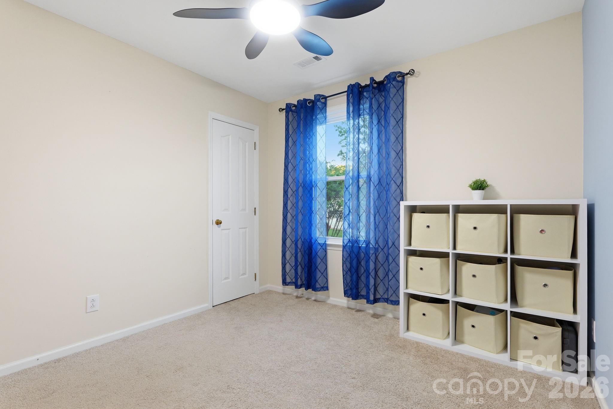 Davis Lake - Residential