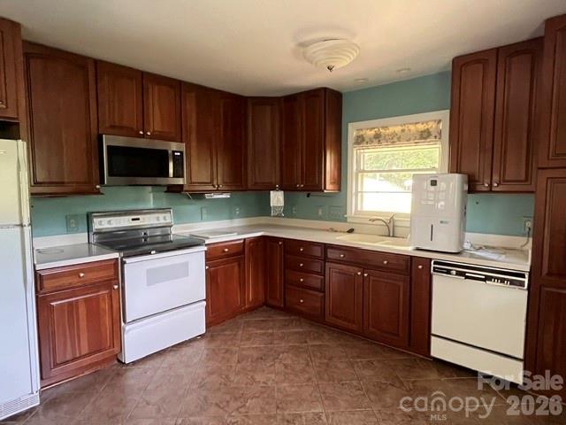 14 Valle Vista Drive