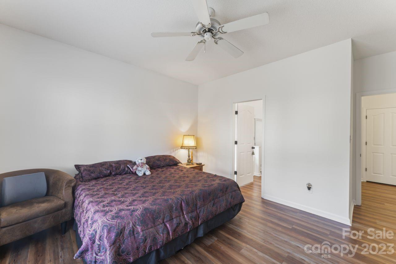 Stone Hollow - Residential