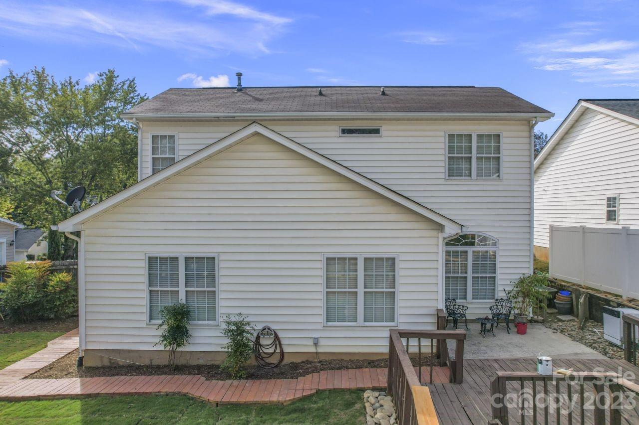 Stone Hollow - Residential