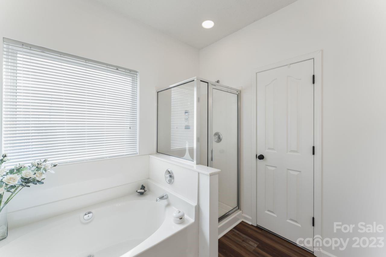 Stone Hollow - Residential