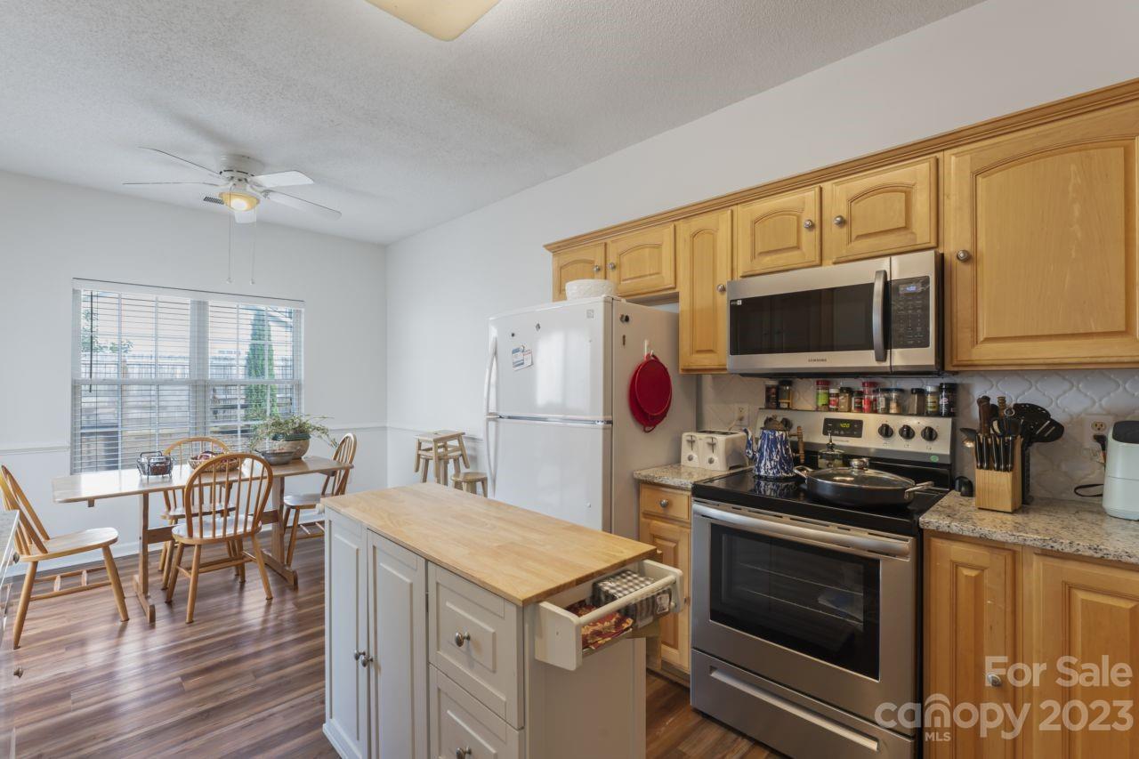 Stone Hollow - Residential