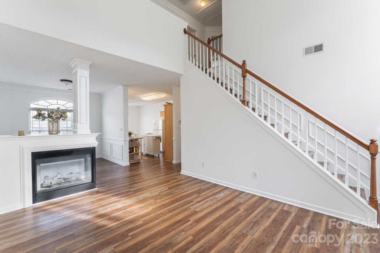 Stone Hollow - Residential