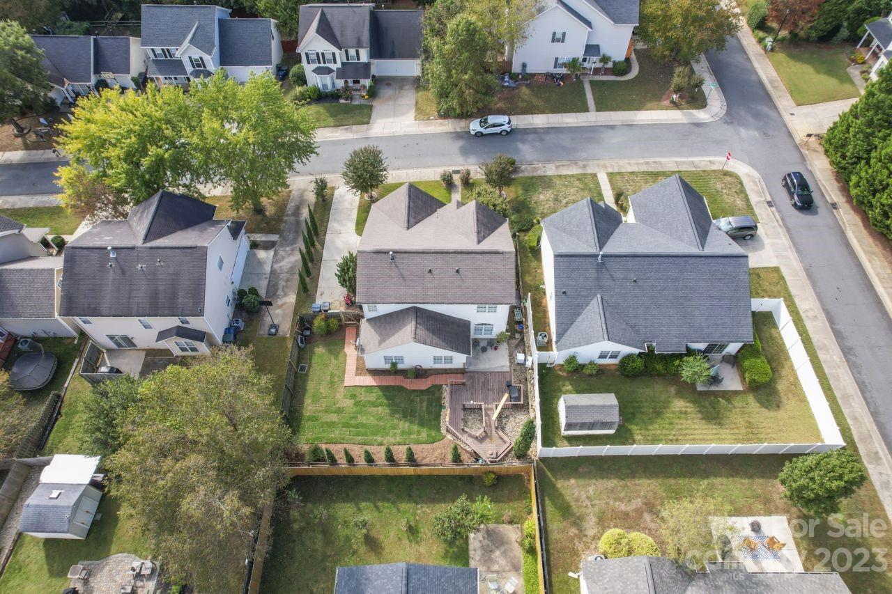 Stone Hollow - Residential