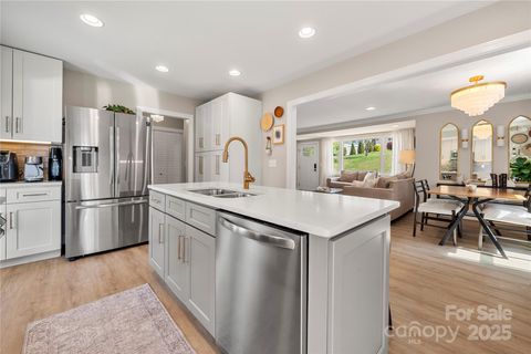 4820 Valley Stream Road Charlotte NC 28209