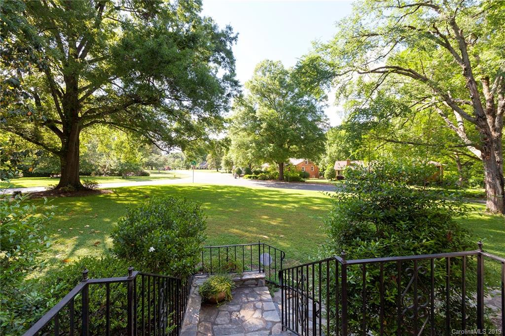 Sherwood Forest - Residential