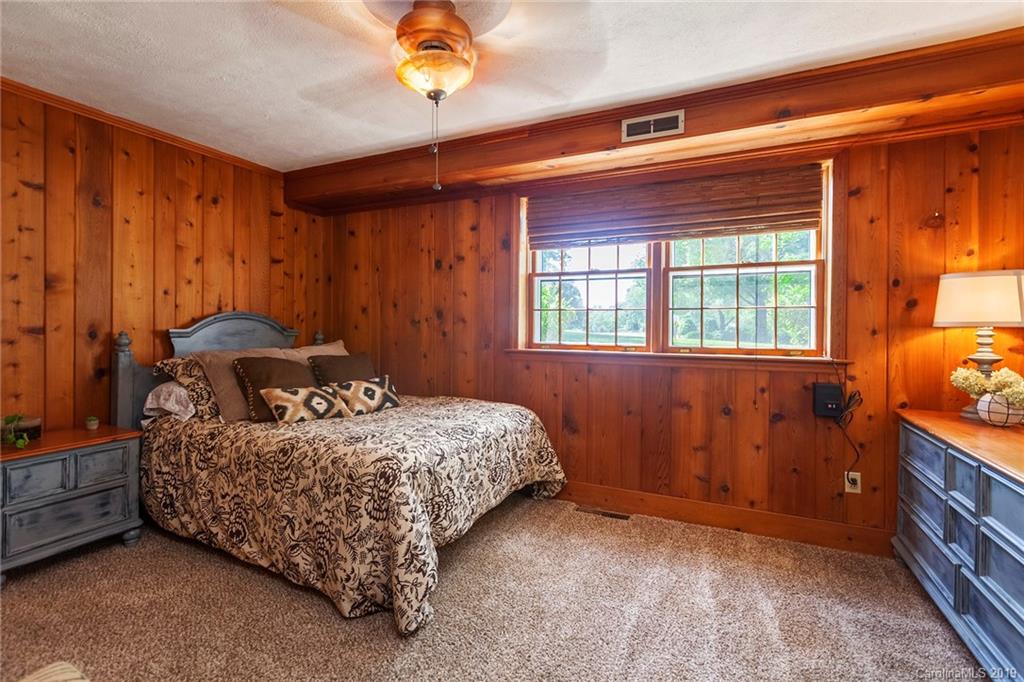 Sherwood Forest - Residential