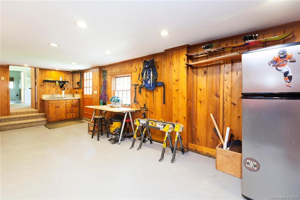 Sherwood Forest - Residential