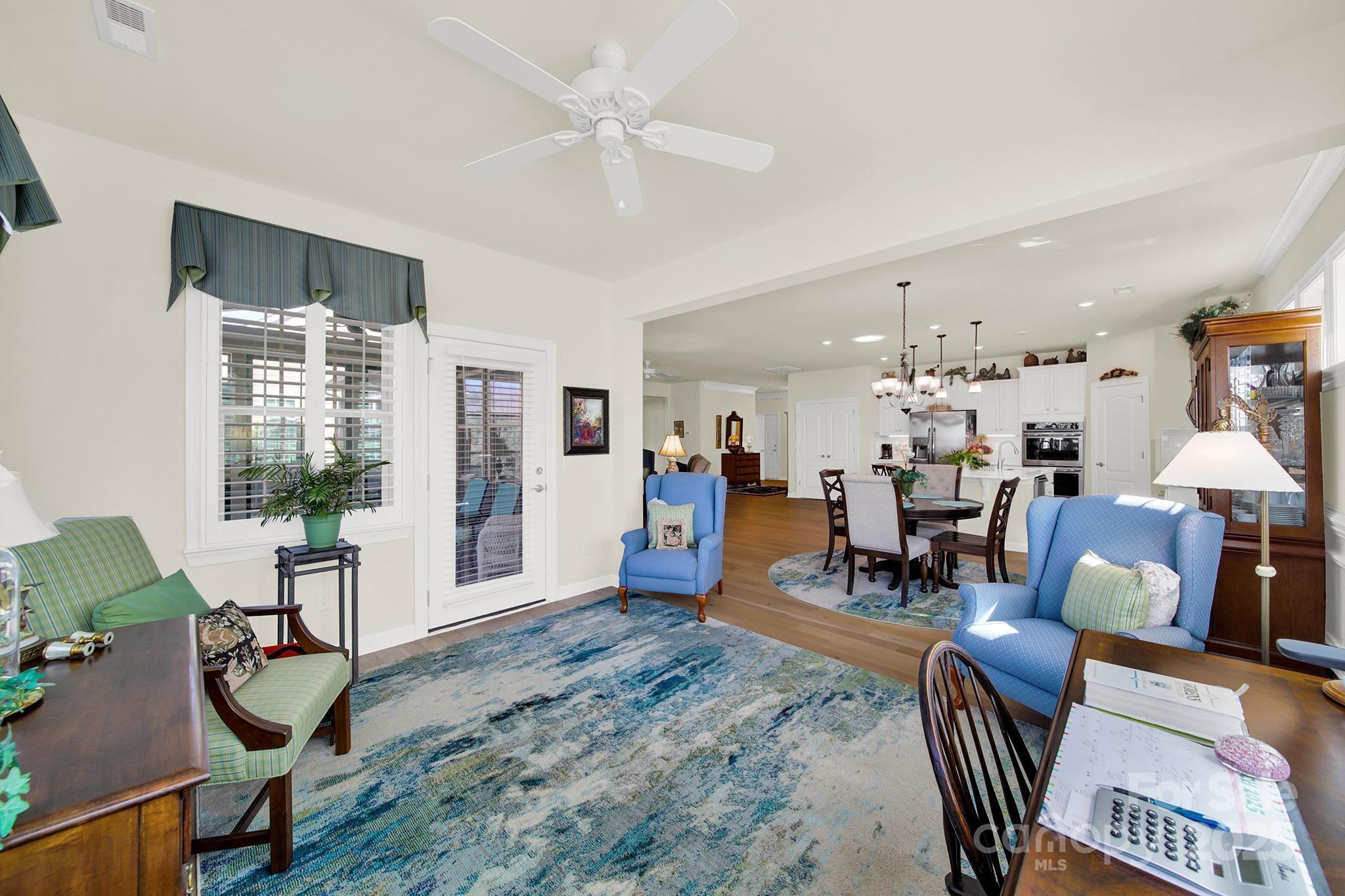 Tree Tops - Residential