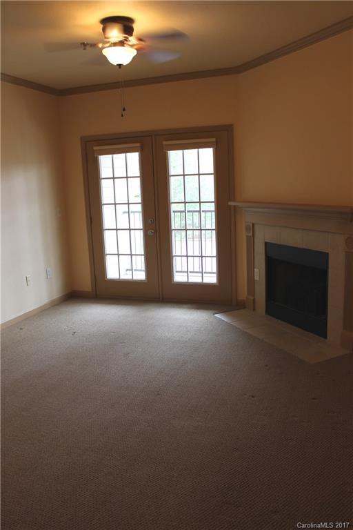 Seasons at Biltmore Lake - Residential