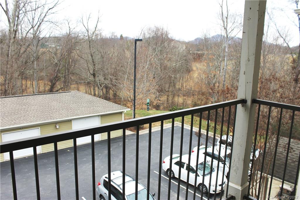 Seasons at Biltmore Lake - Residential