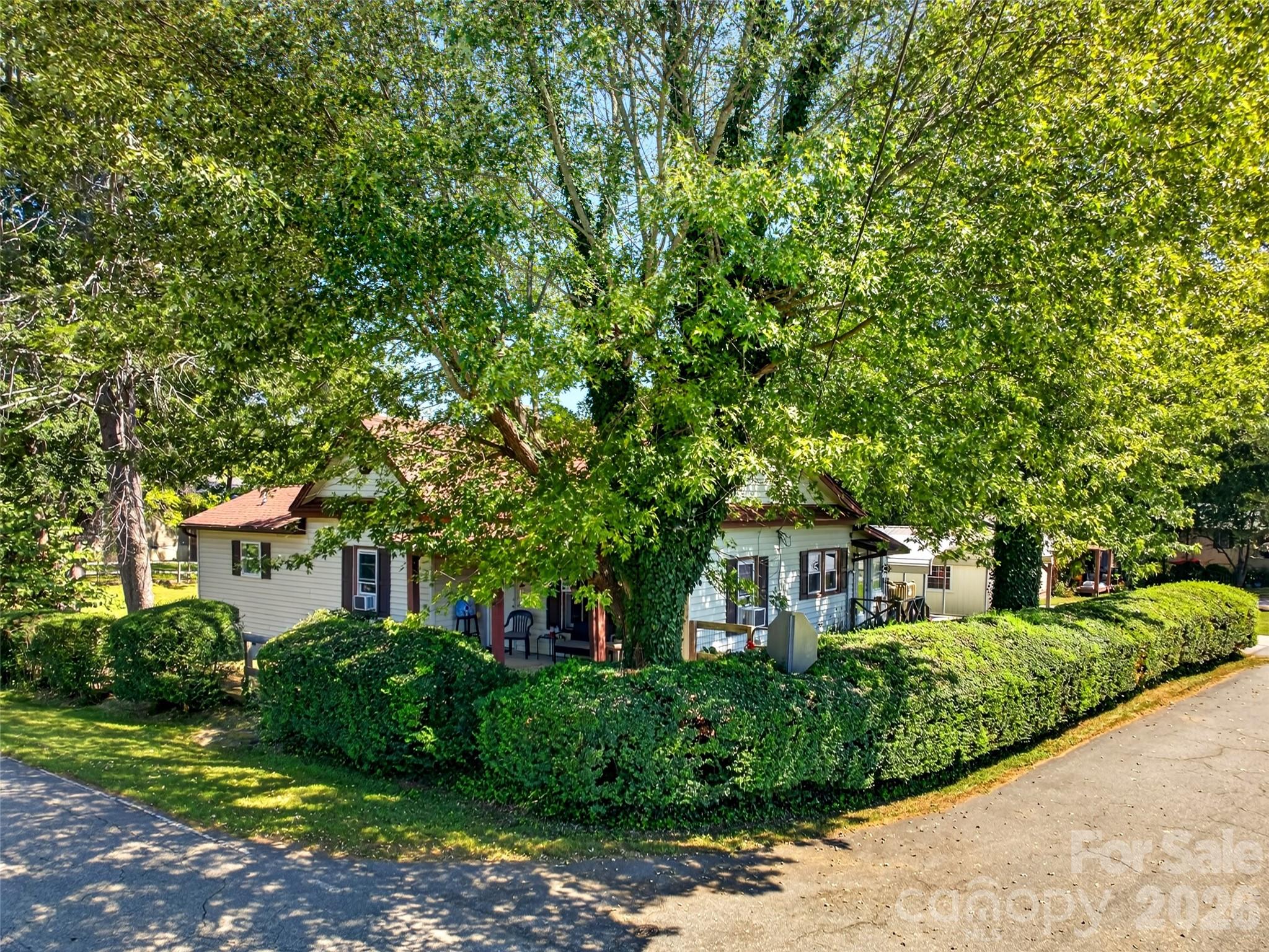 110 E Price Street