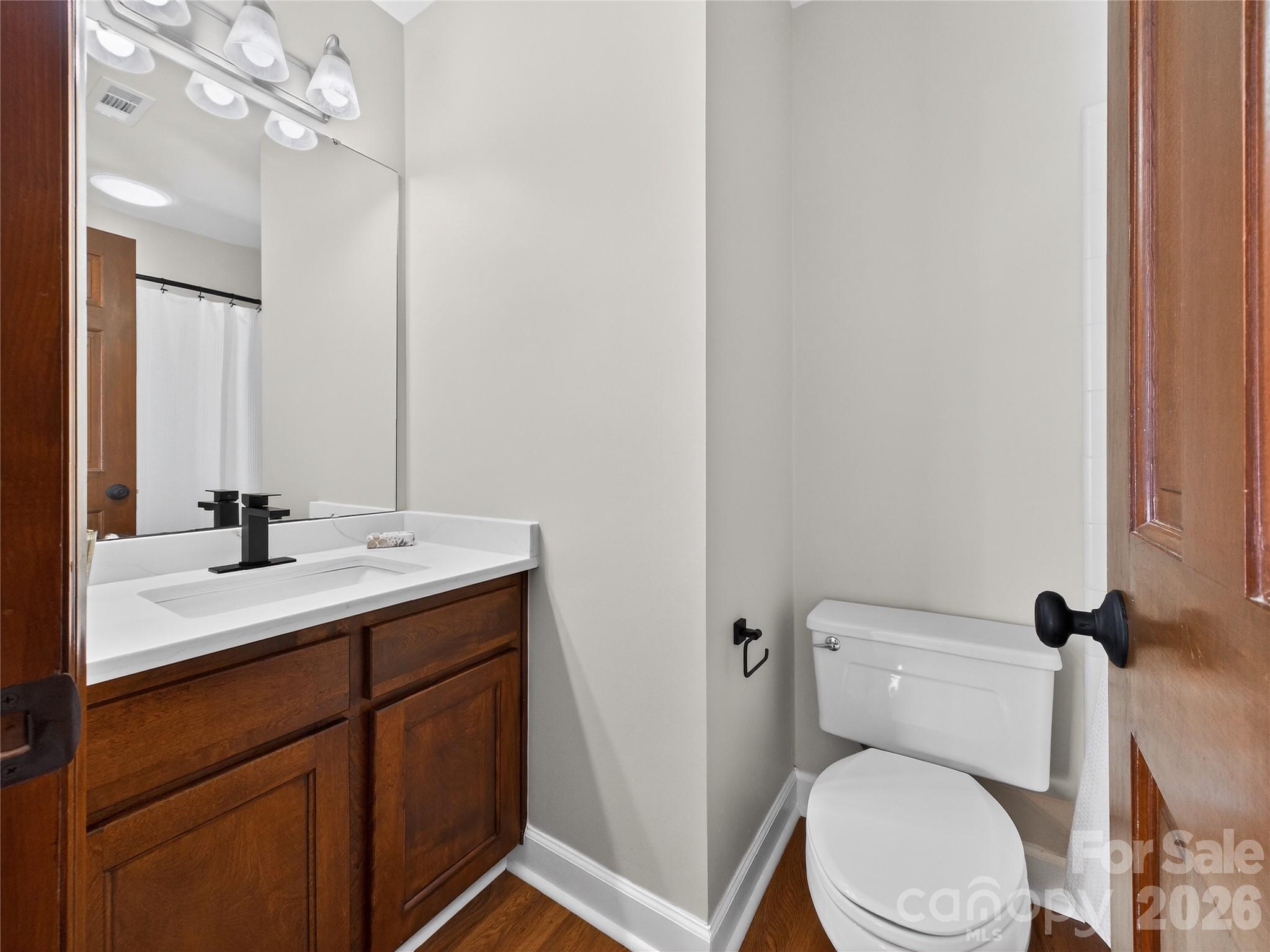 Newman Manor - Residential