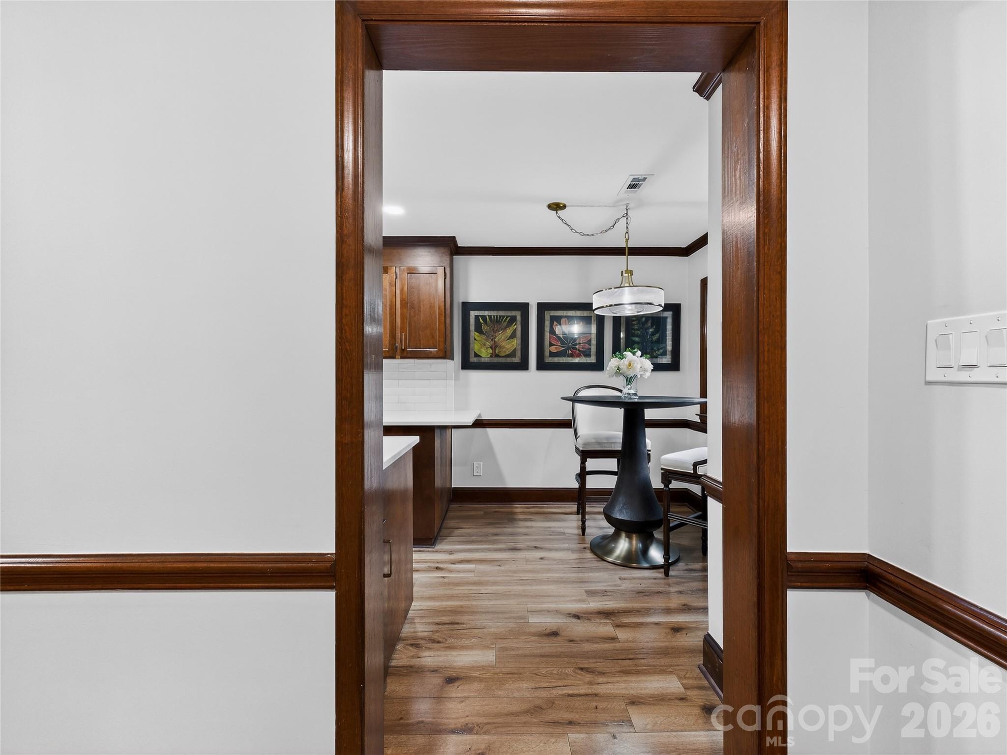 Newman Manor - Residential