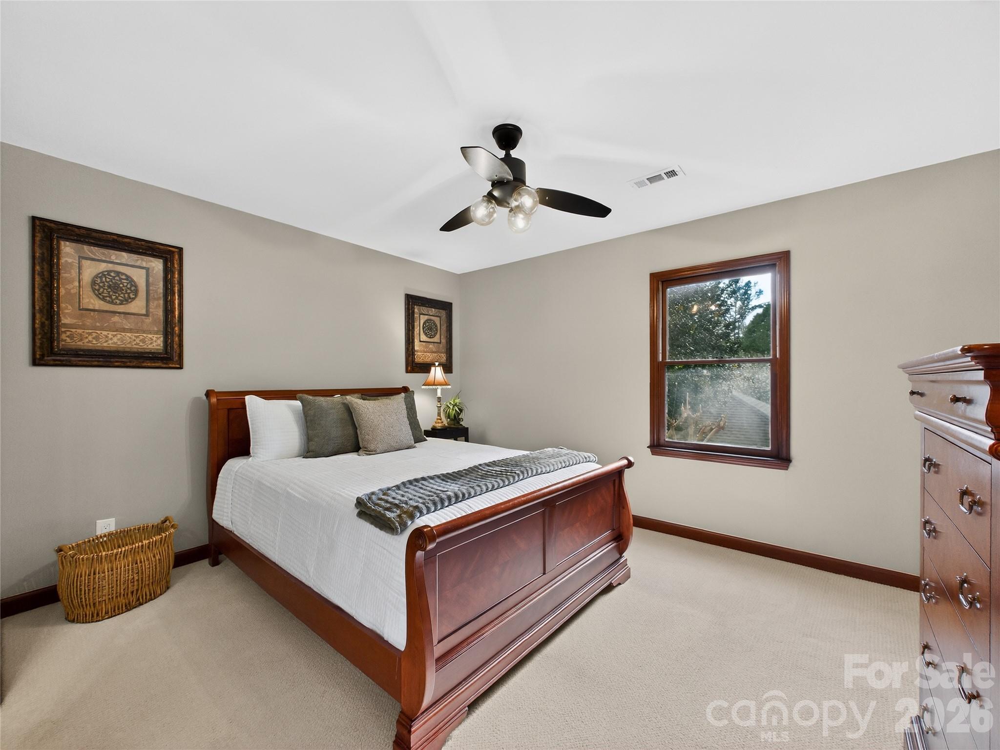 Newman Manor - Residential