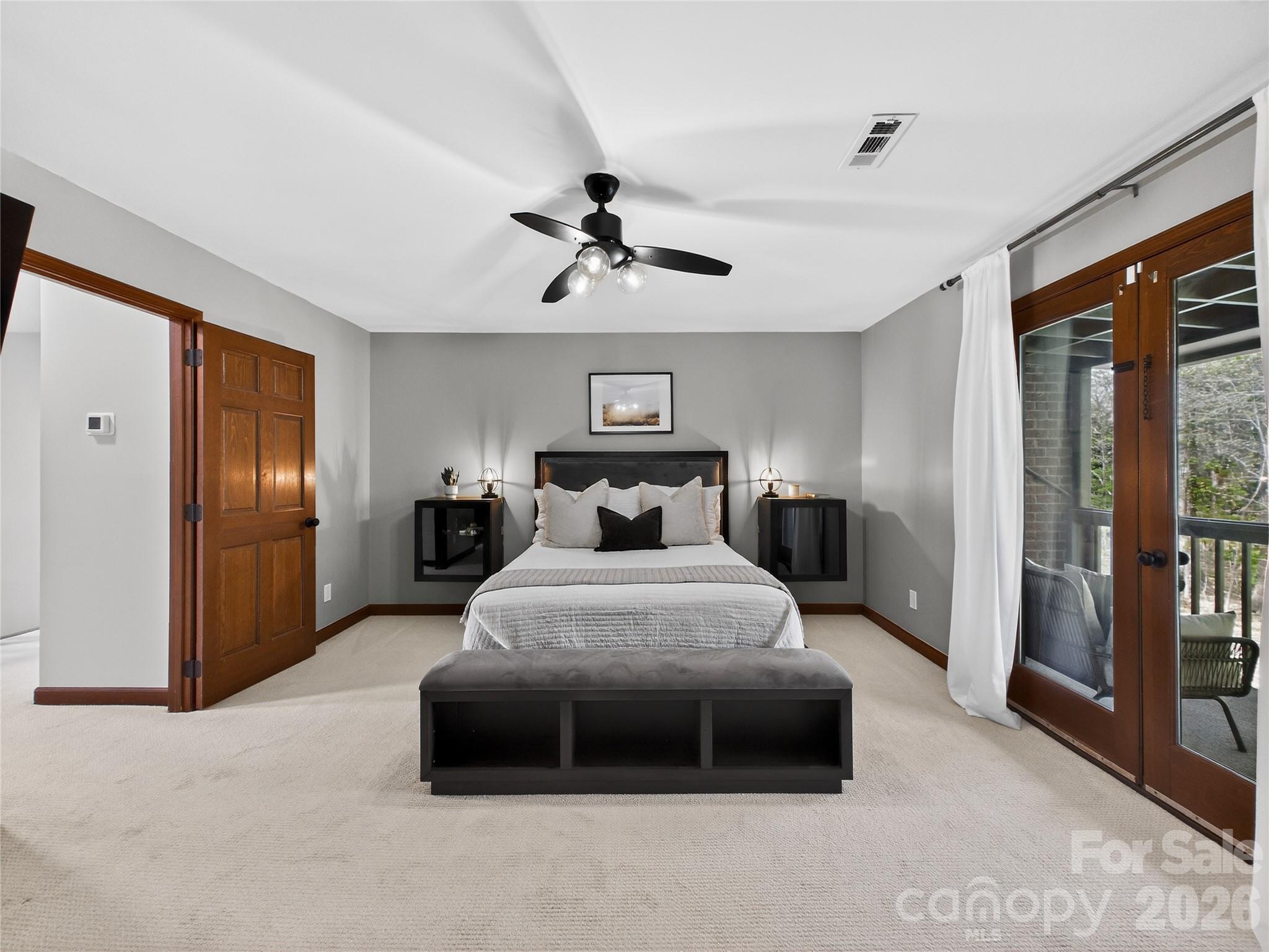 Newman Manor - Residential