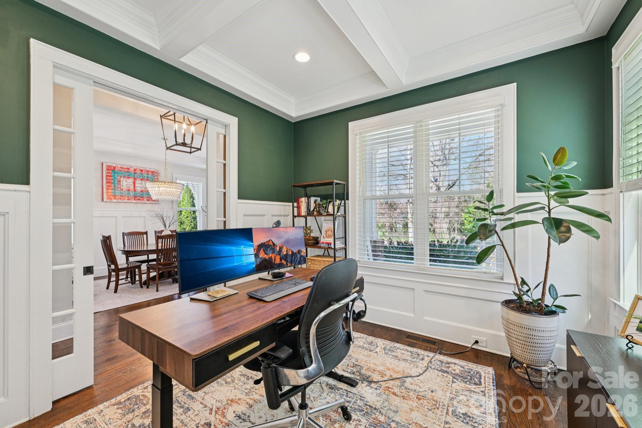 The Oaks at Midwood - Residential