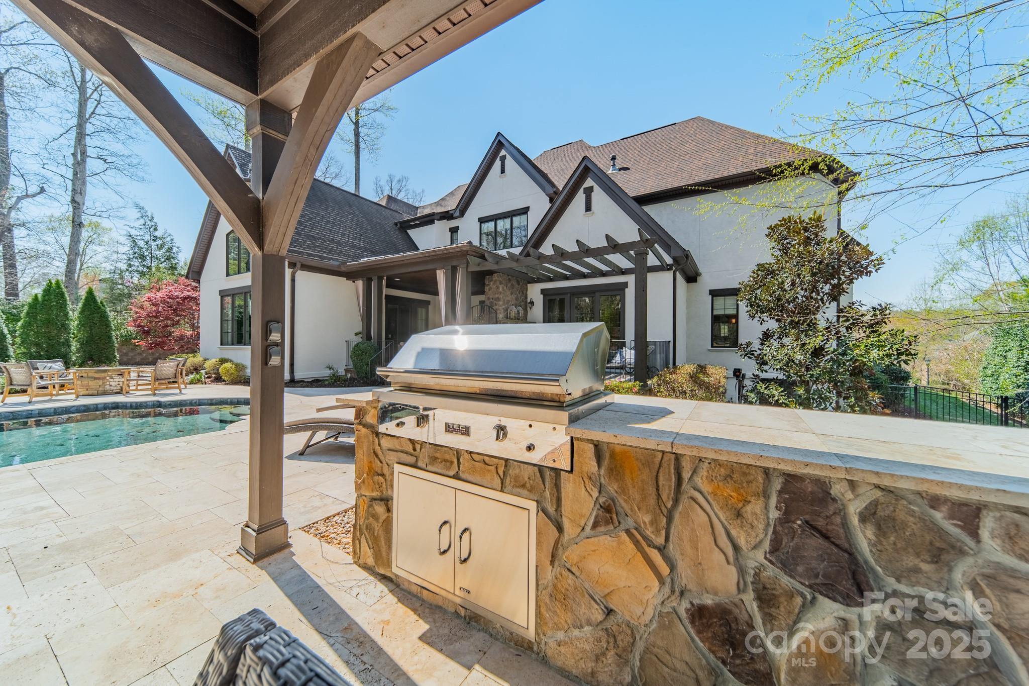 Firethorne - Residential