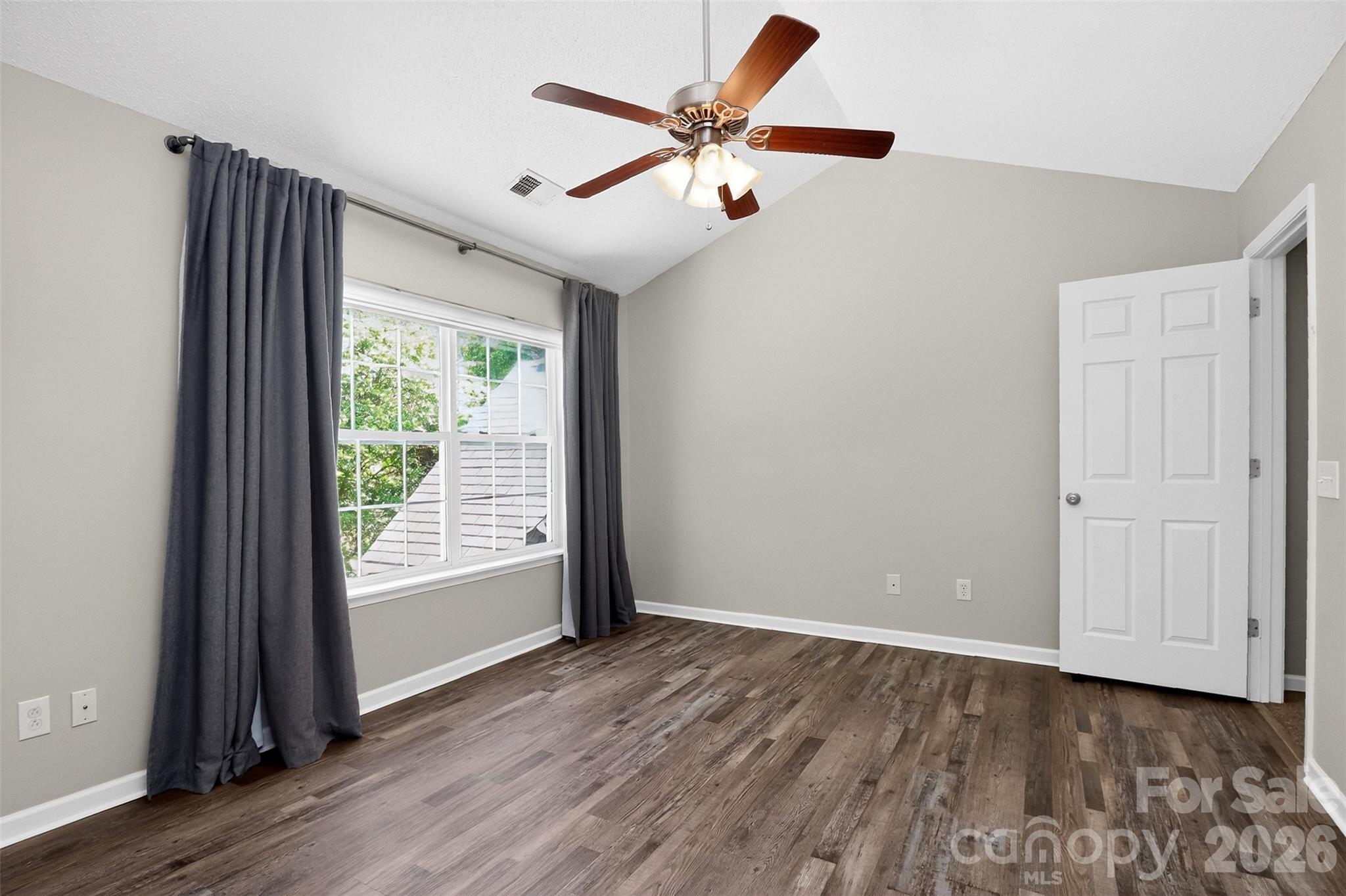 Lexington Commons - Residential