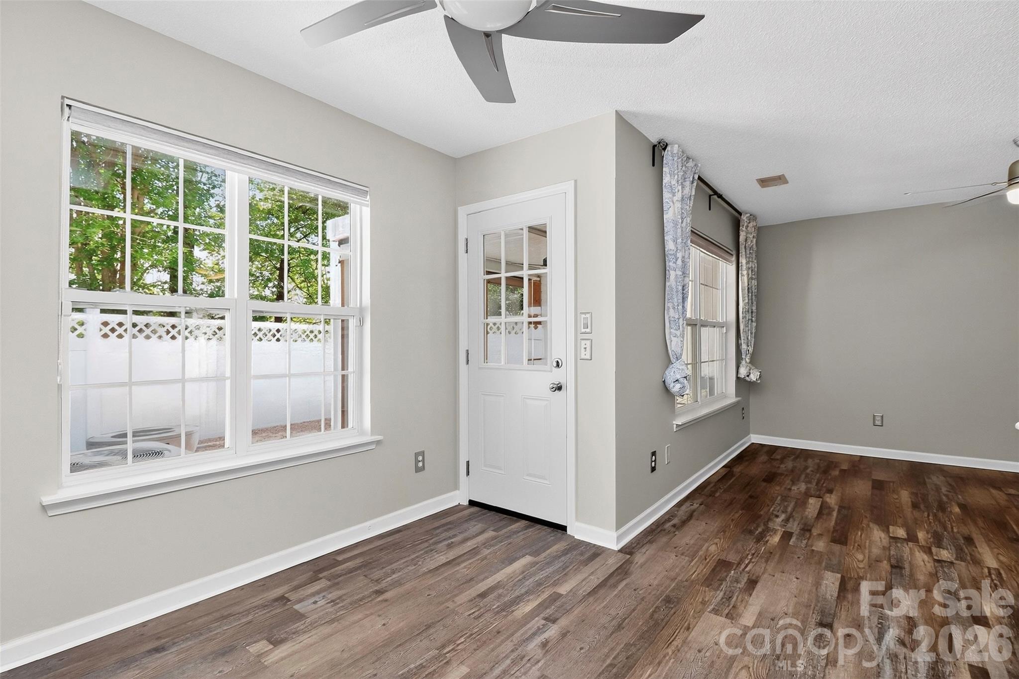 Lexington Commons - Residential