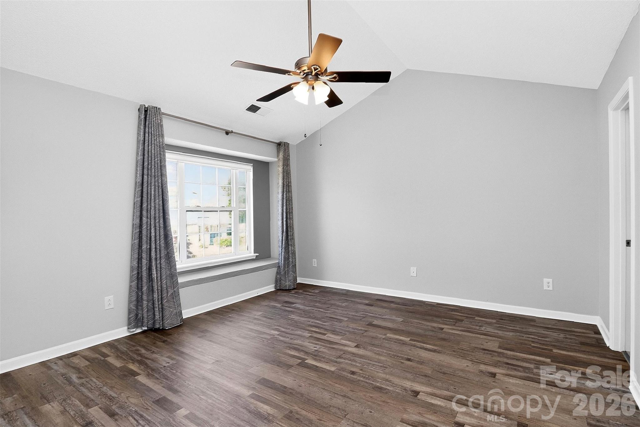 Lexington Commons - Residential