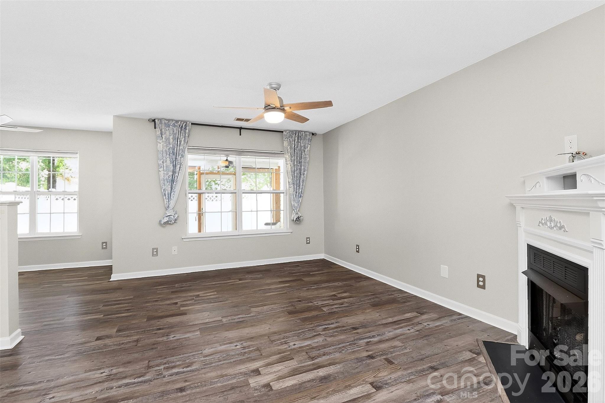 Lexington Commons - Residential