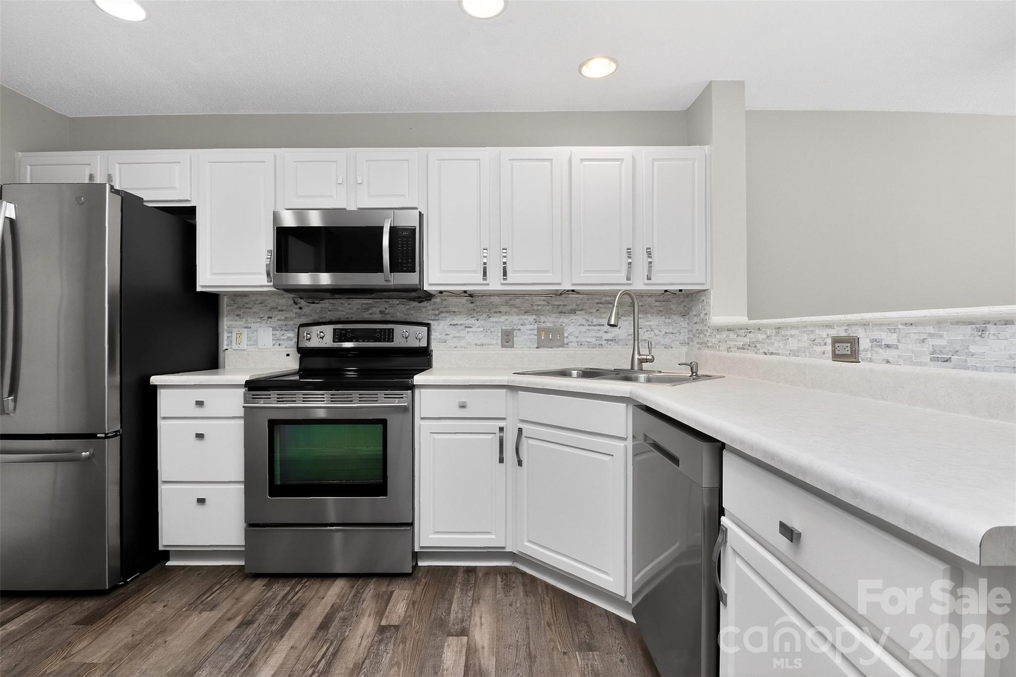 Lexington Commons - Residential