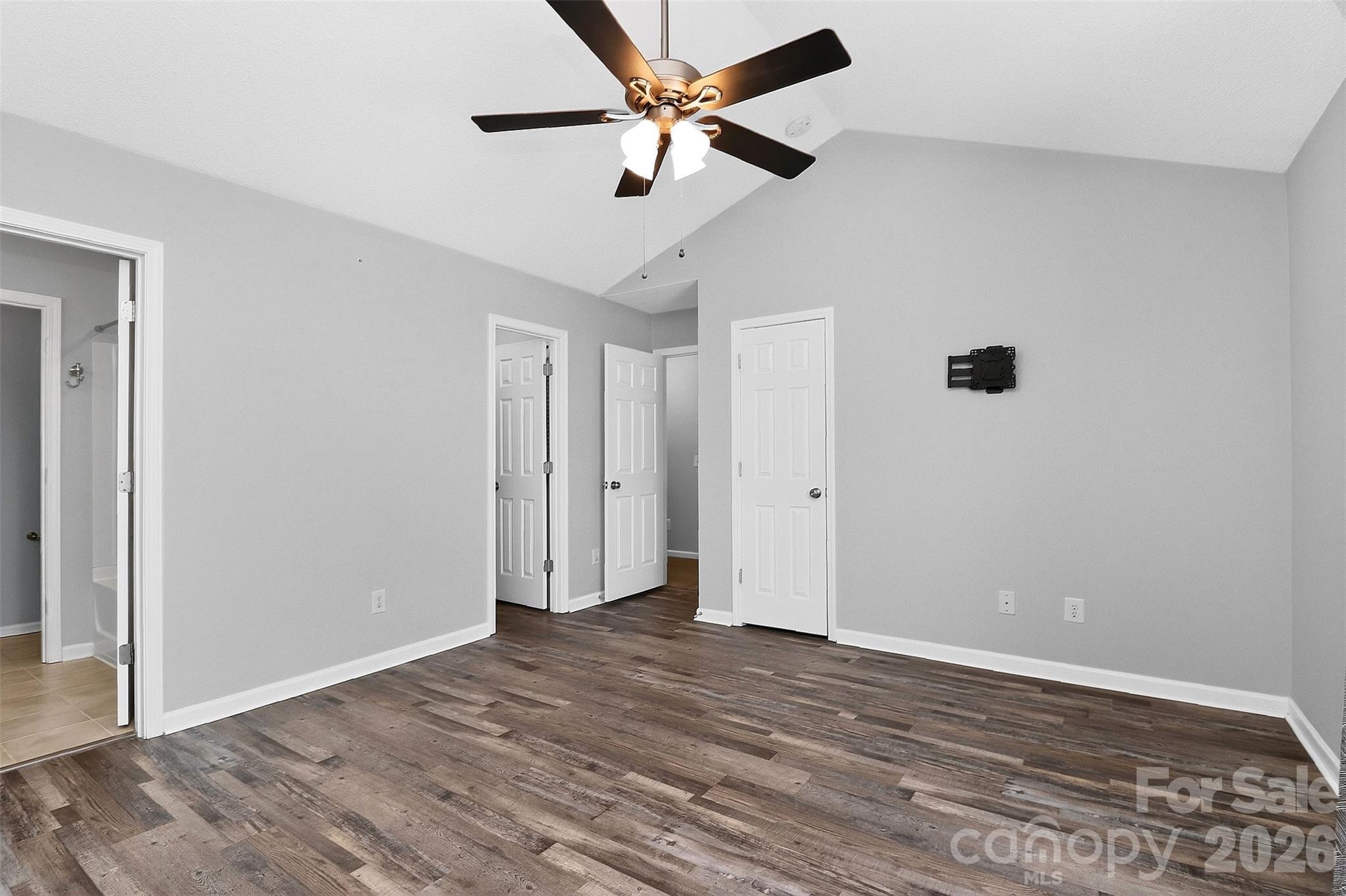 Lexington Commons - Residential