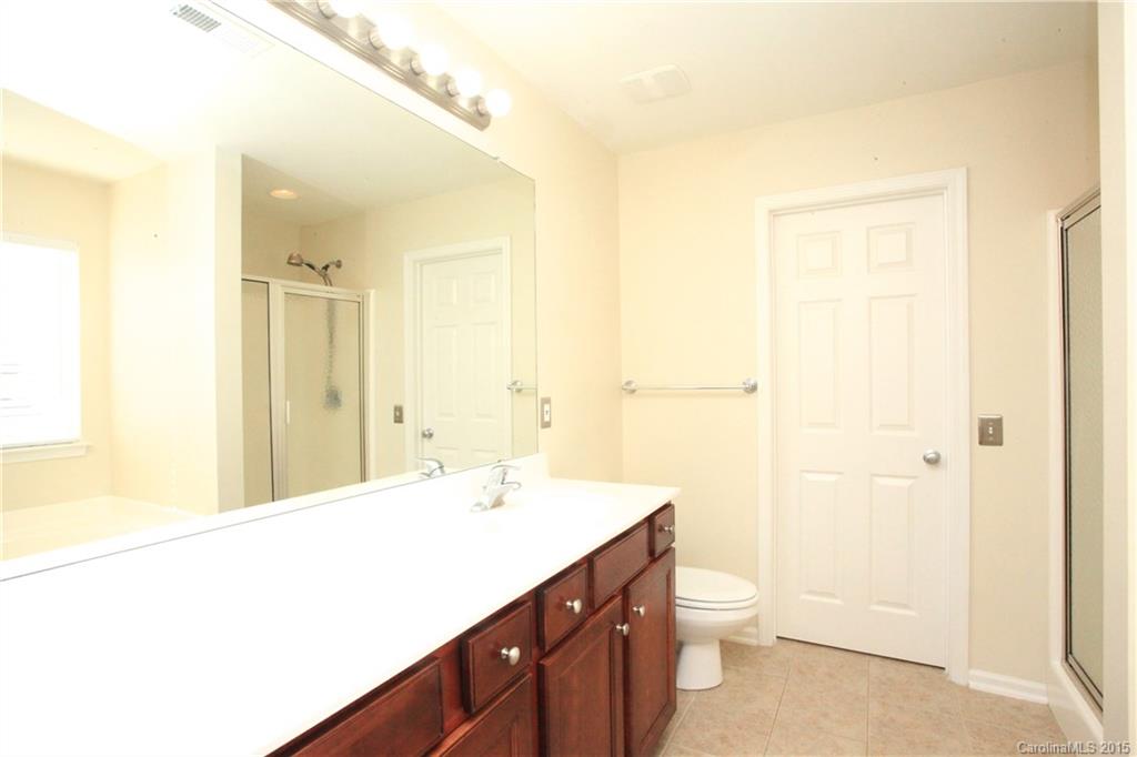 Brandon Oaks - Residential Lease