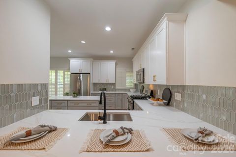 Photo of 9323 Bonnie Briar Circle, Charlotte, NC 28277 (MLS # 4394337)
