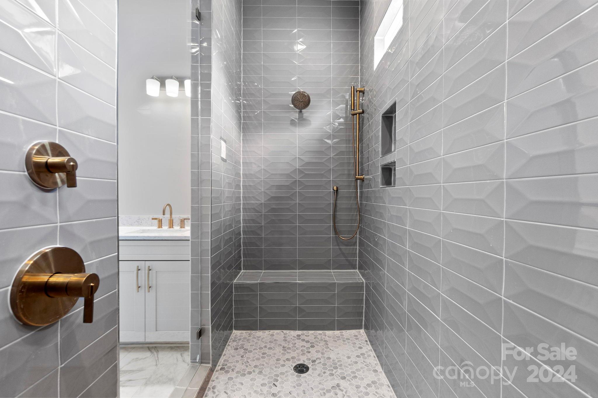 The Estates at Sugar Creek - Residential