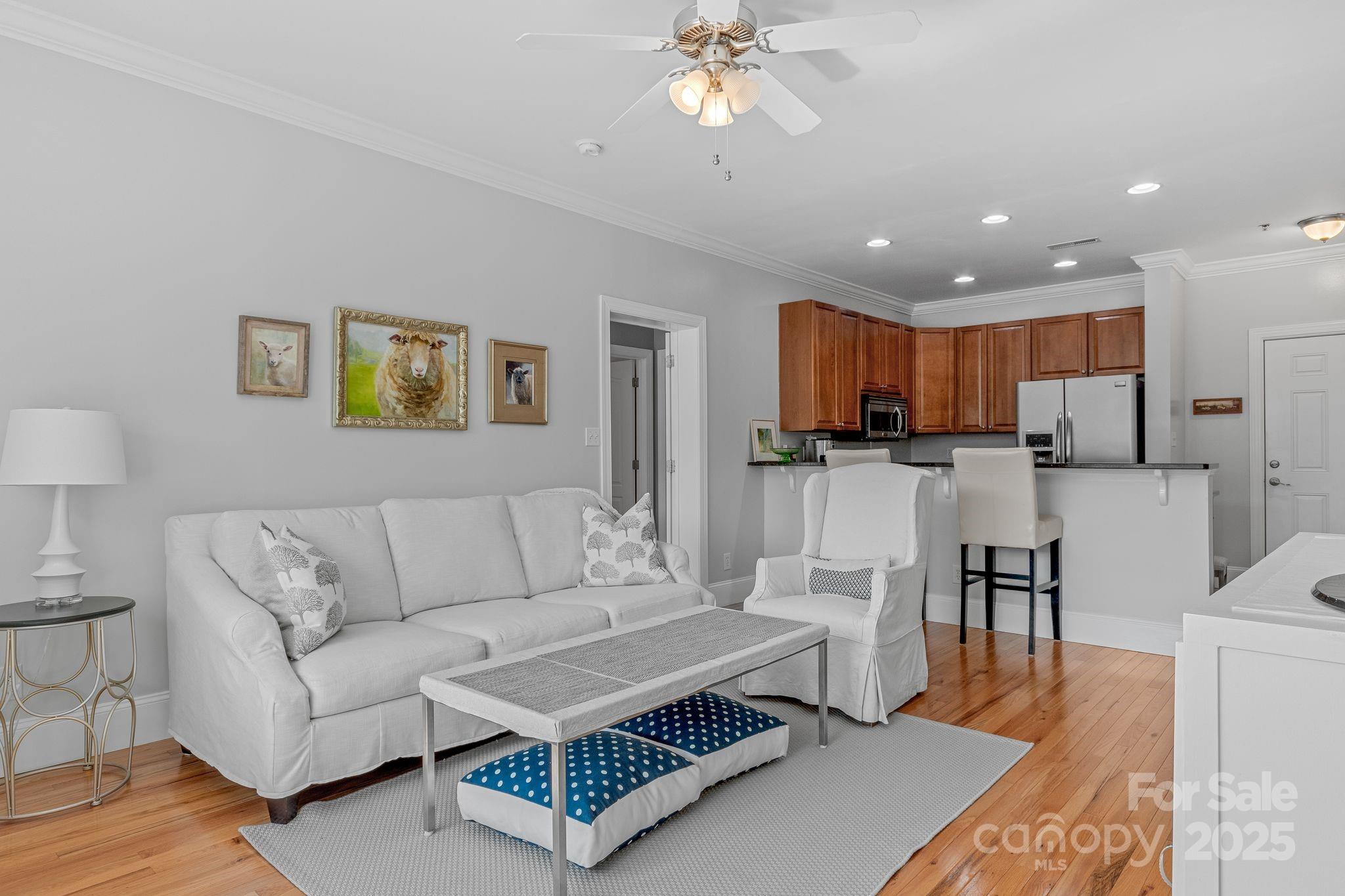 155 Lexington Avenue S B311