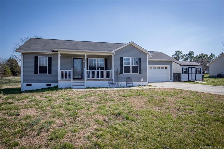 Very nice 3 Bedroom 2 full bathrooms, 2 car garage, fenced yard, storage building, flat lot, laminate floors, NEW Heat Pump. This home is well maintained, low maintenance, clean as a pin, & in the Southeast Middle & Carson High School districts.