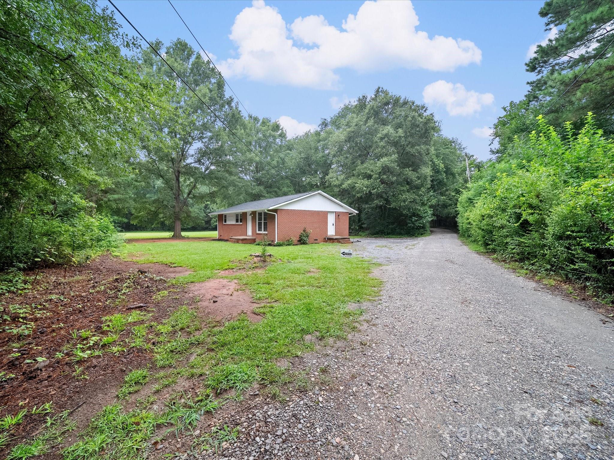 1269 Longview Road