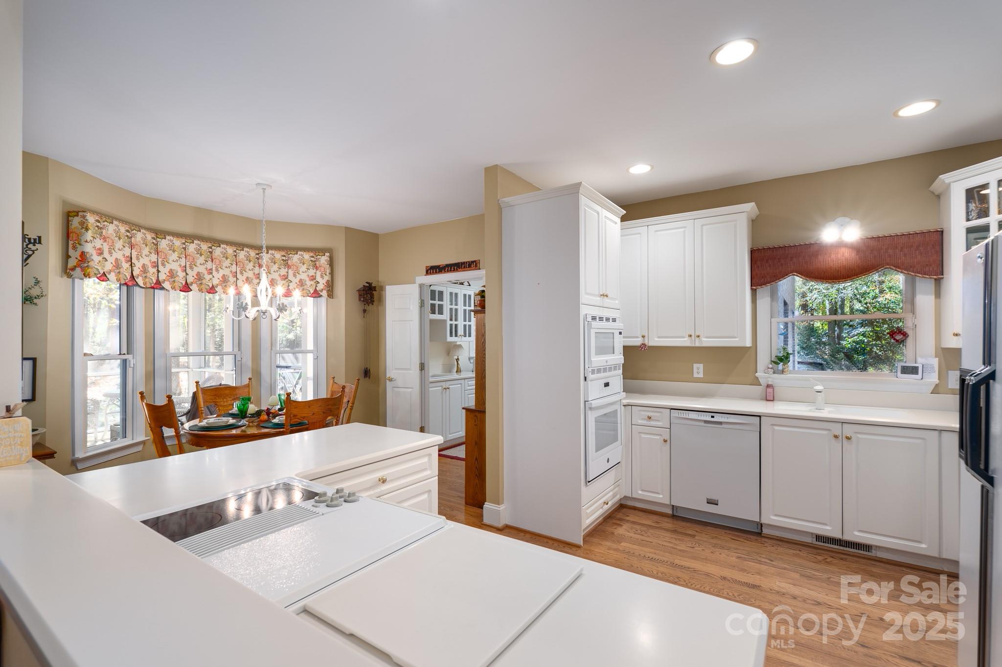 Meadow Lakes - Residential