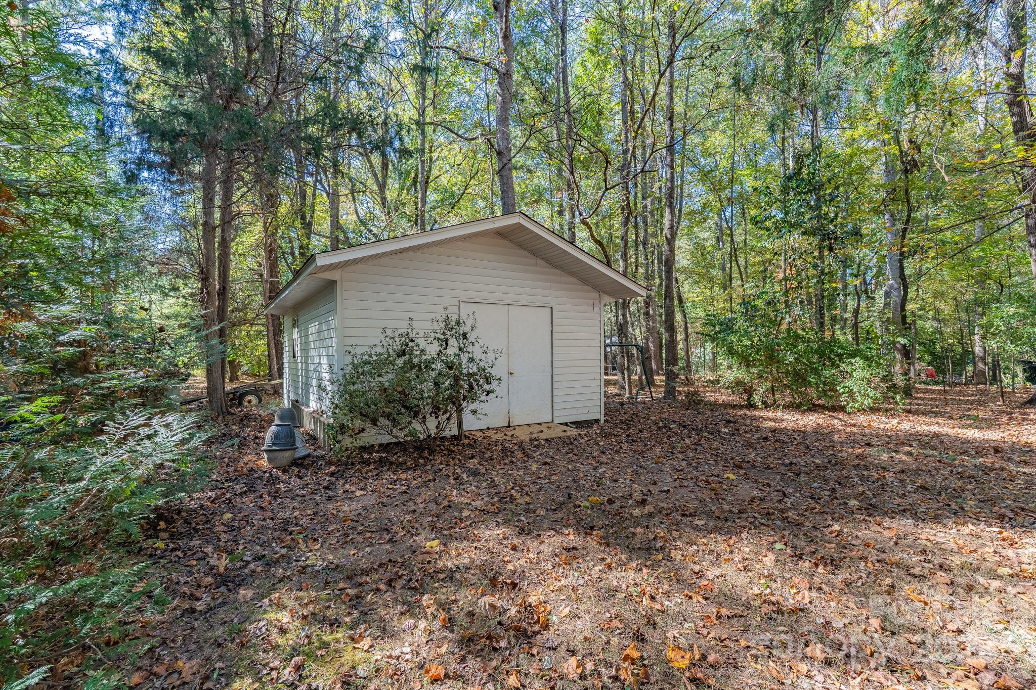 Meadow Lakes - Residential