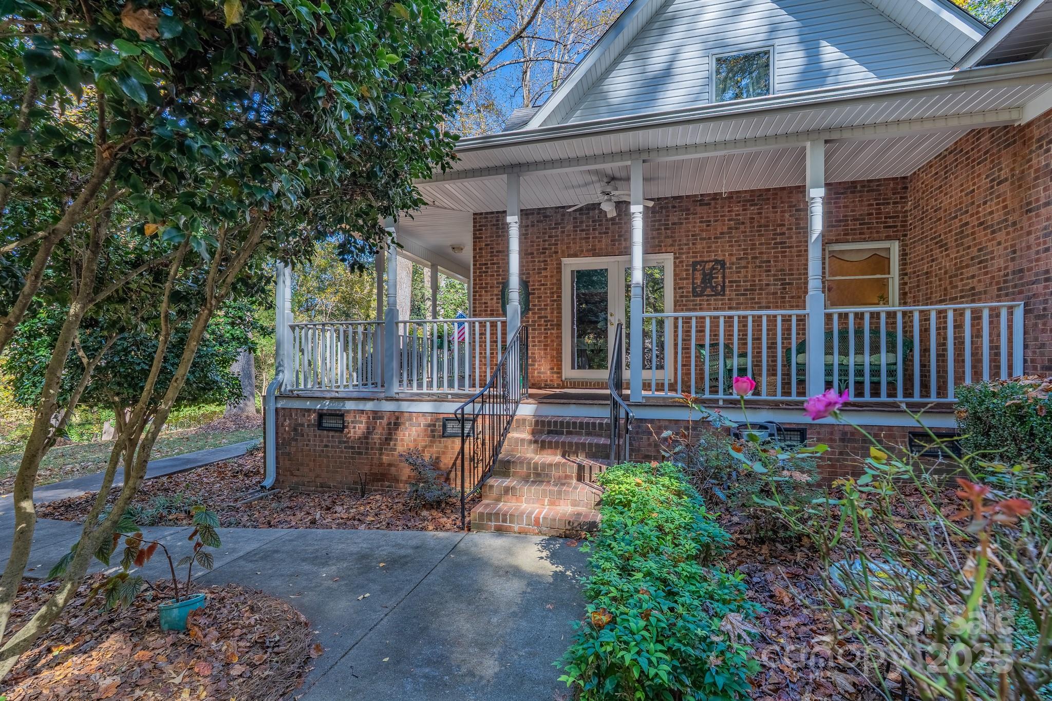 Meadow Lakes - Residential