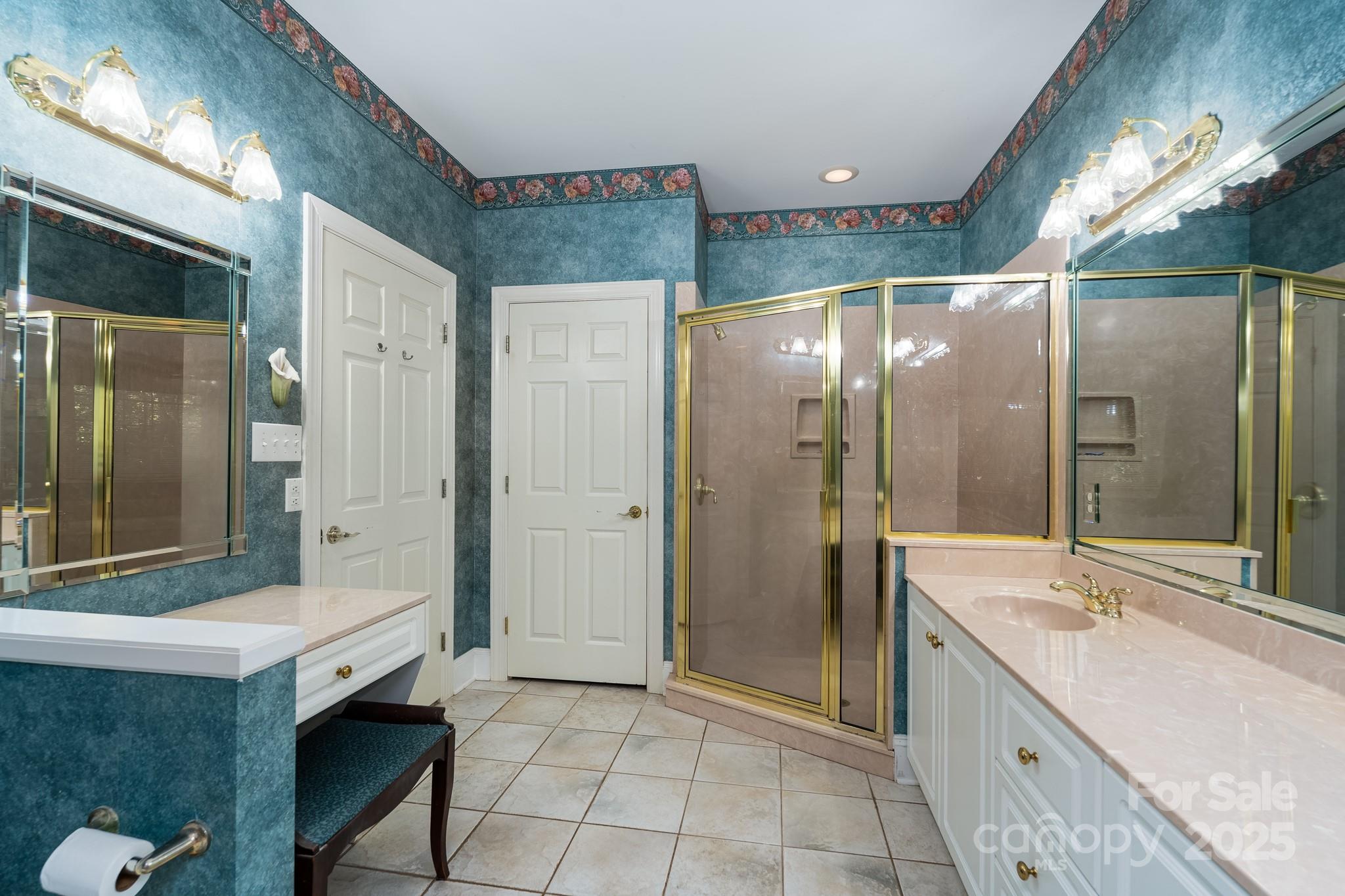 Meadow Lakes - Residential