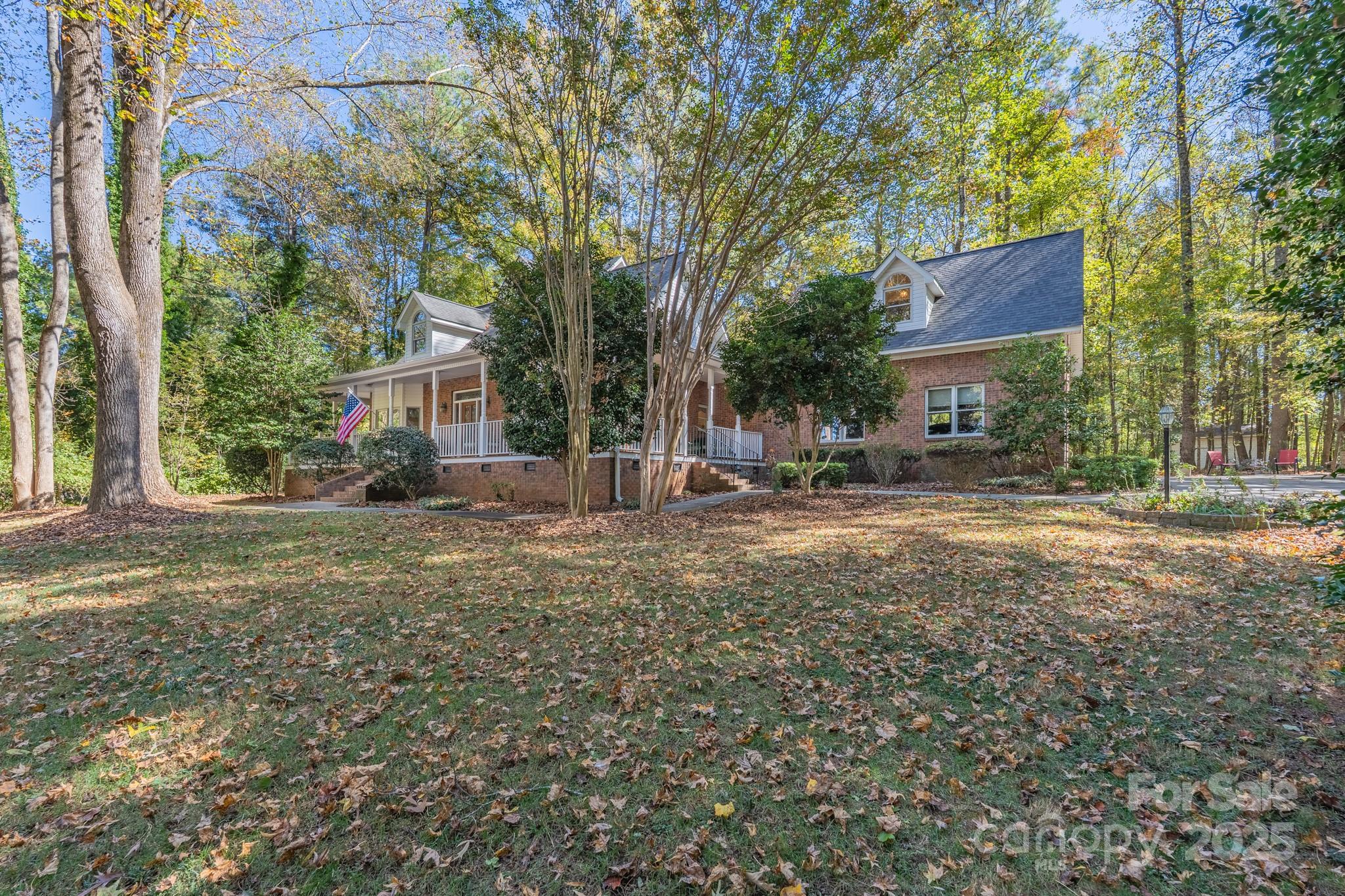 Meadow Lakes - Residential