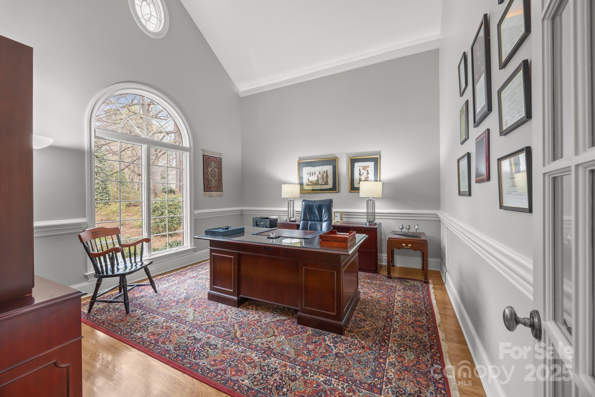 The Peninsula - Residential