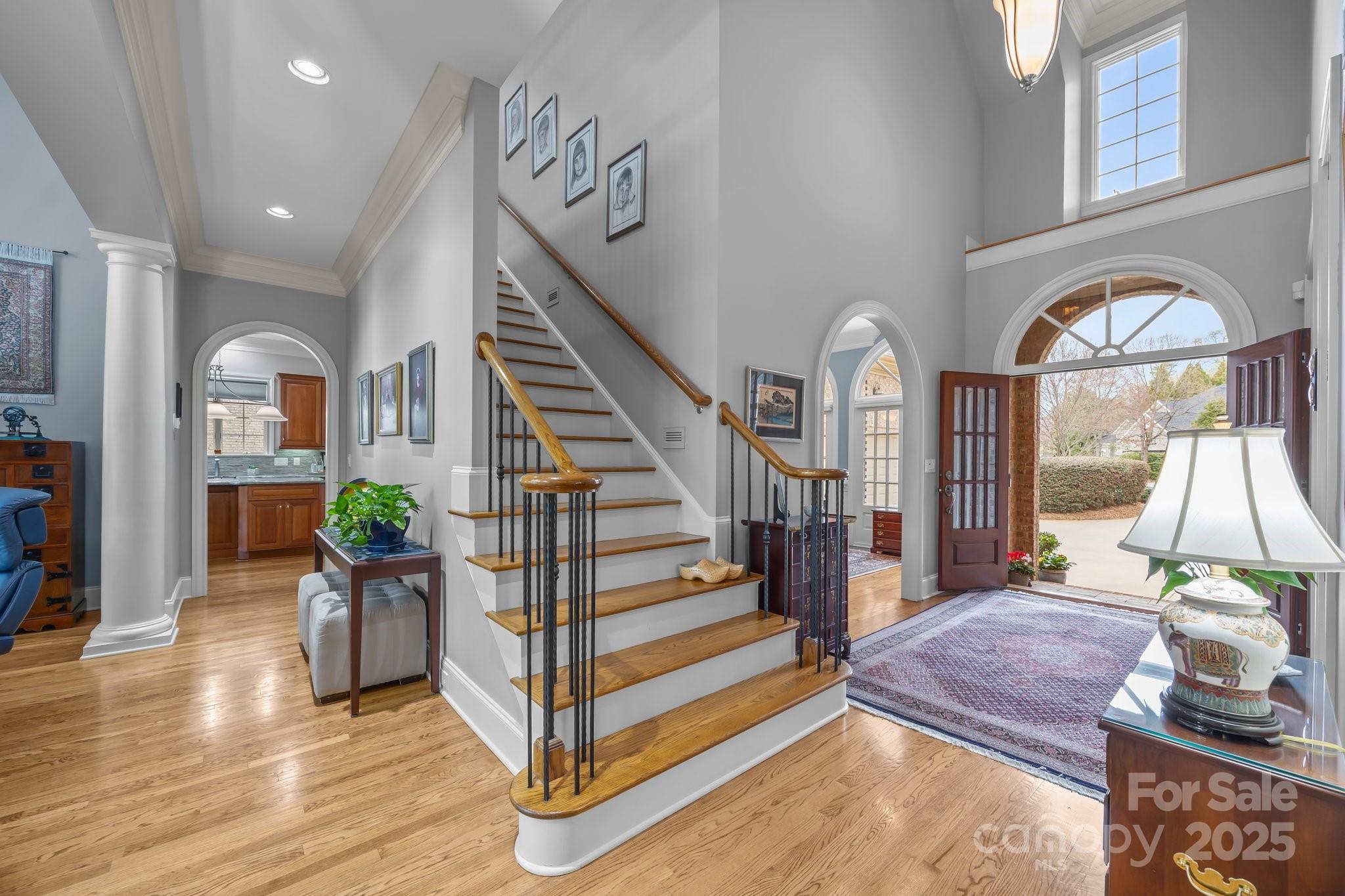 The Peninsula - Residential