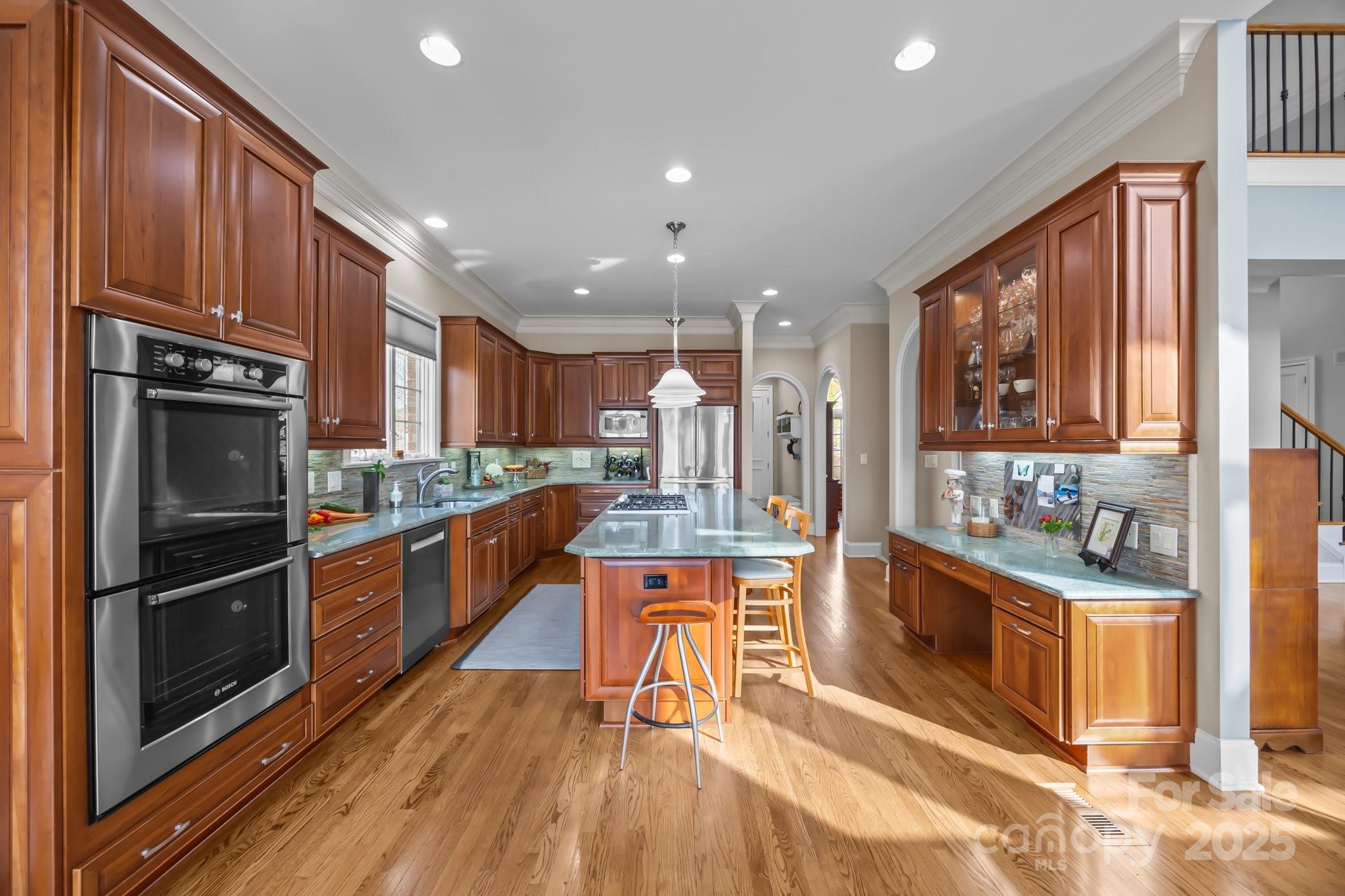 The Peninsula - Residential