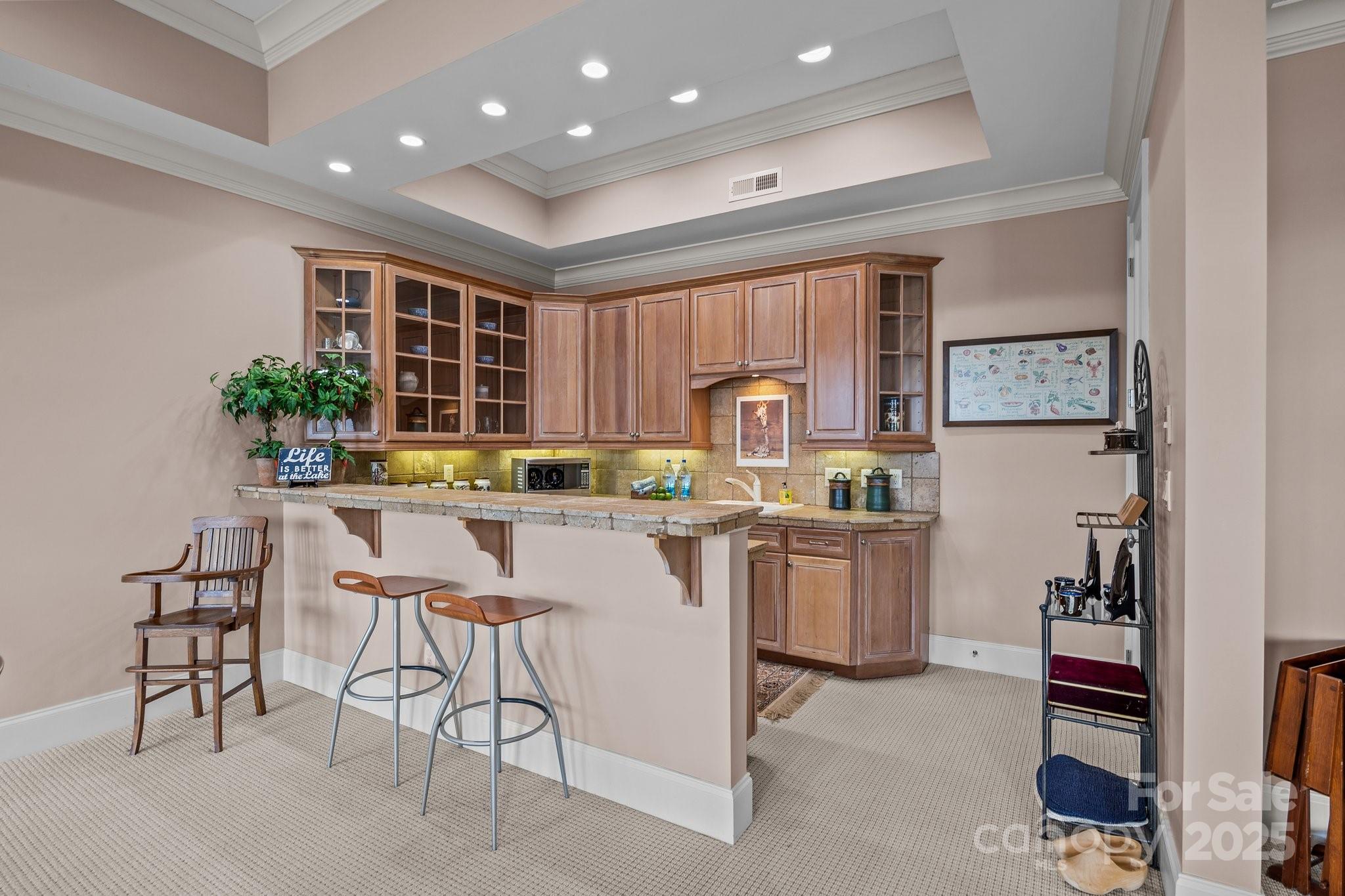 The Peninsula - Residential