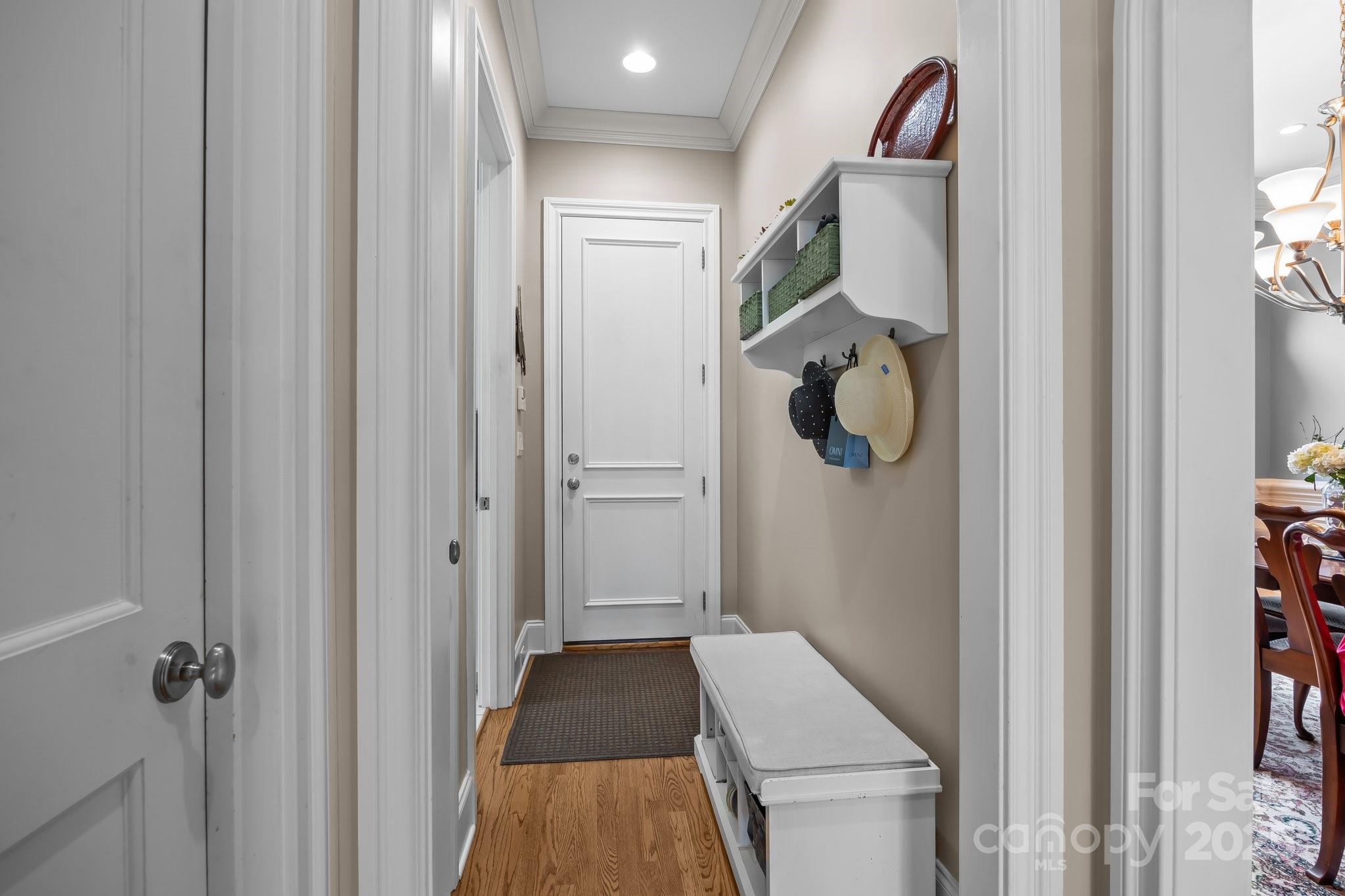 The Peninsula - Residential