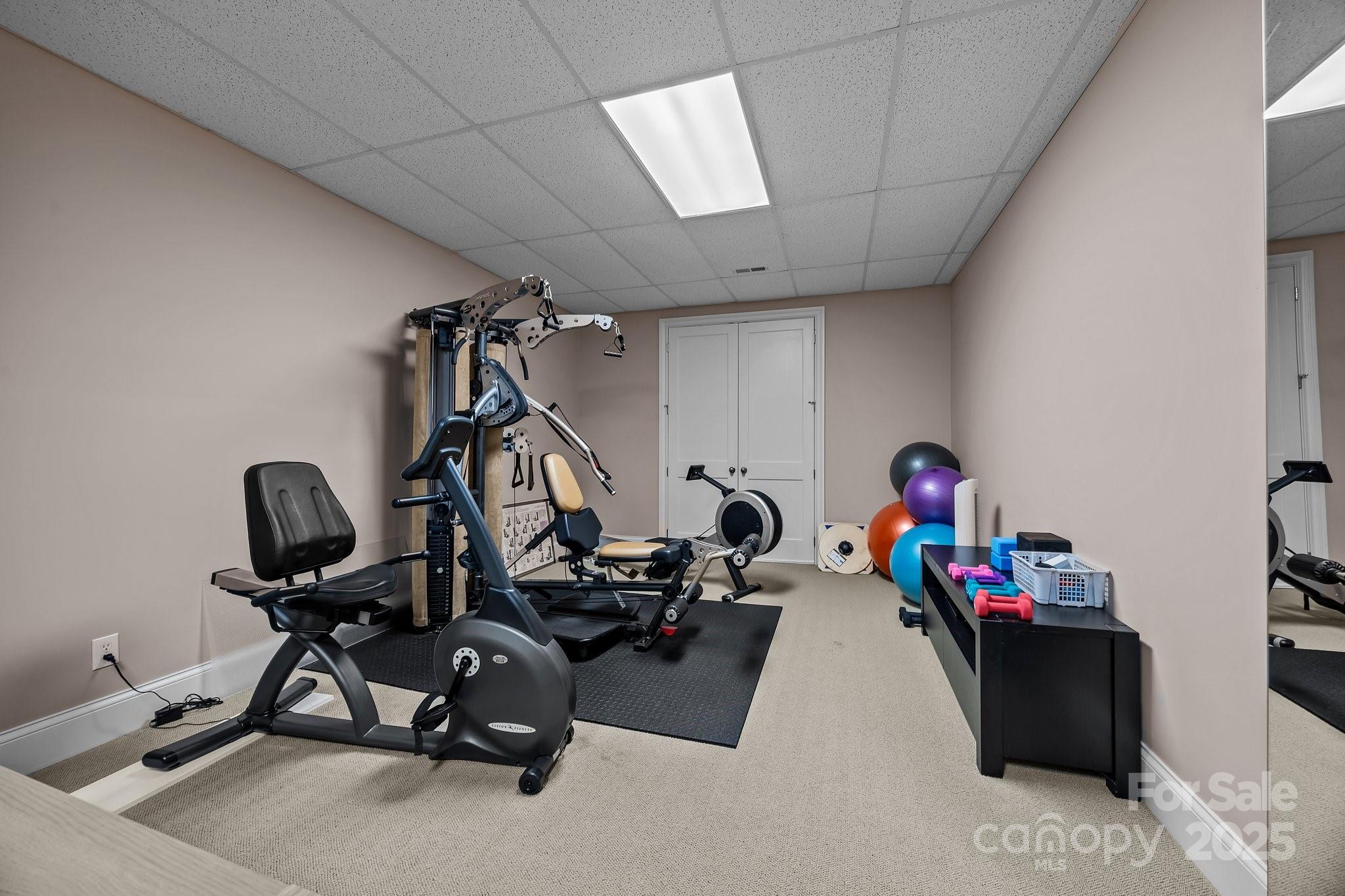 The Peninsula - Residential